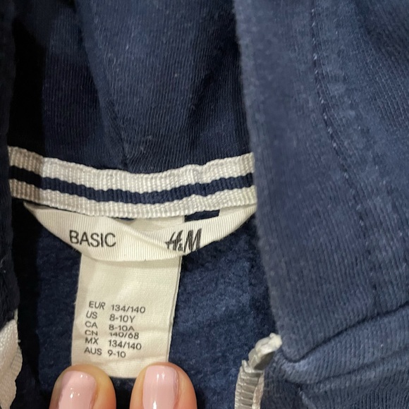H&M Hoodie - Picture 2 of 2